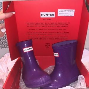 Little kid size 4 hunter boots